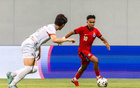 中国与新加坡在历史交锋中展开18次较量，战绩为12胜4平2负，双方在体育竞技领域有着长期而激烈的对抗，这段过往成为两国体育交流的重要篇章
